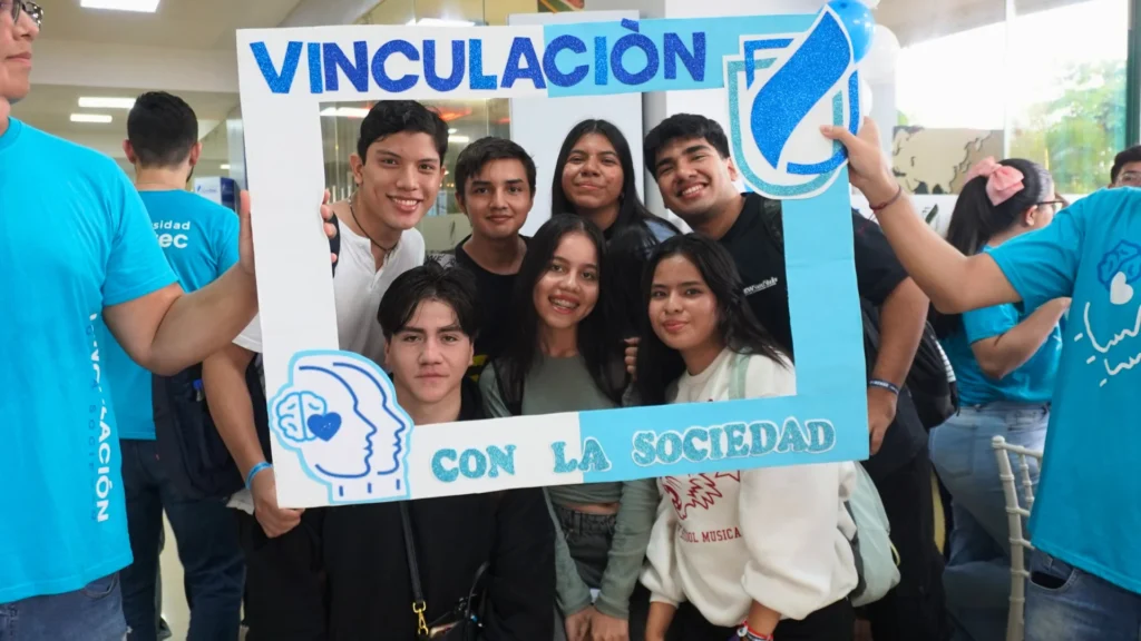 Feria de vinculación ECOTEC