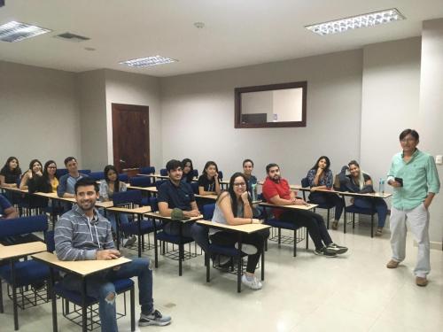 charla-karem-y-docente